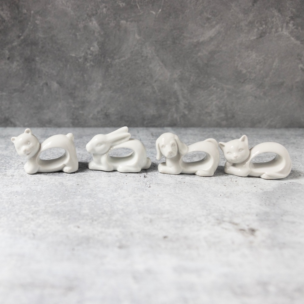 Set of 4 napkin ring holders white ceramic made in Japan cat dog animal bunny